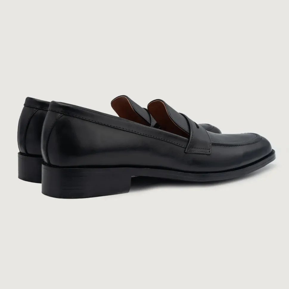 Baxton Black Leather Loafers