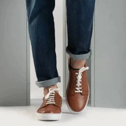 Carter Runn Tan Leather Sneakers