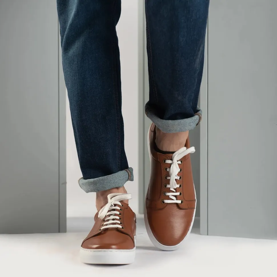 Carter Runn Tan Leather Sneakers