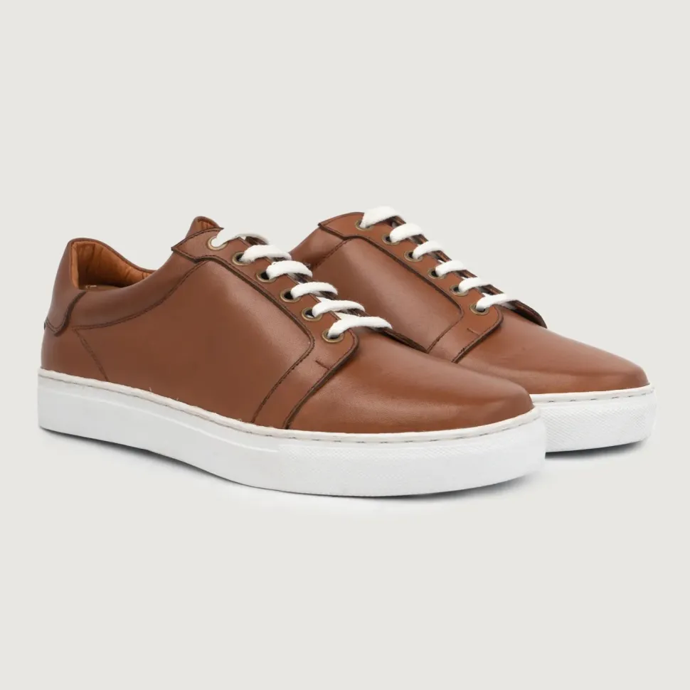 Carter Runn Tan Leather Sneakers