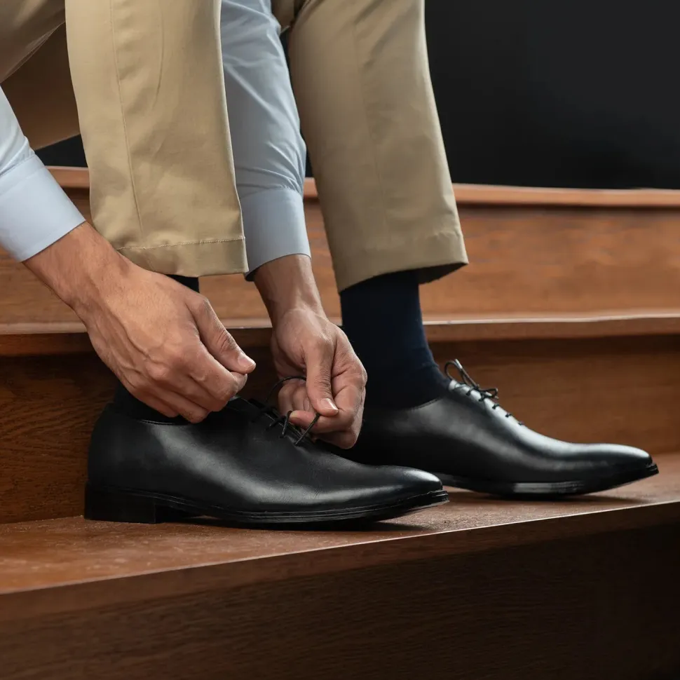 Director Wholecut Black Leather Shoes