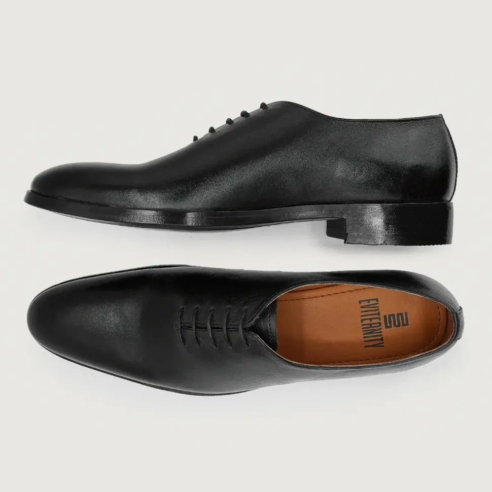 Director Wholecut Black Leather Shoes