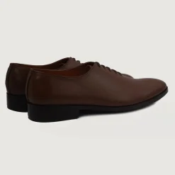 Director Wholecut Brown Leather Shoes