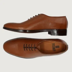 Director Wholecut Tan Leather Shoes