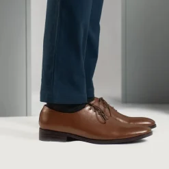 Director Wholecut Tan Leather Shoes