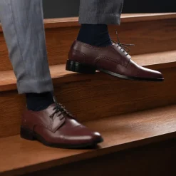 Dirk Brogues Derby Brown Leather Shoes