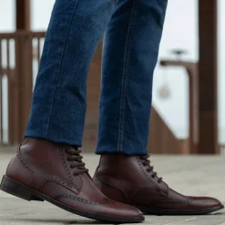 Duster Brogues Derby Brown Burnished Leather Boots - StudGuard