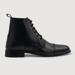 Knight Derby Black Leather Boots