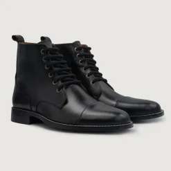 Knight Derby Black Leather Boots
