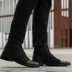 Knight Derby Hybrid Black Leather Boots - StudGuard