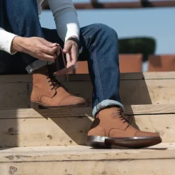 Knight Derby Oil Pull-up Brown Leather Boots