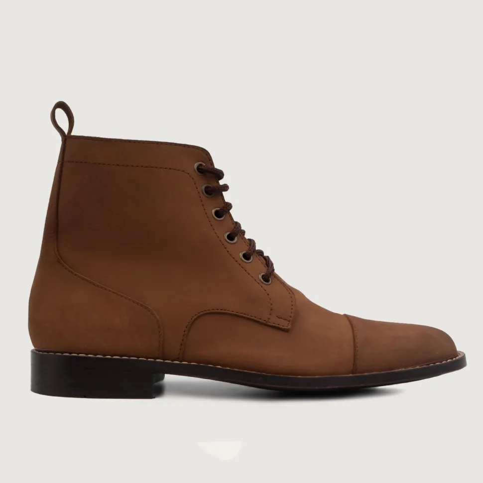 Knight Derby Oil Pull-up Brown Leather Boots