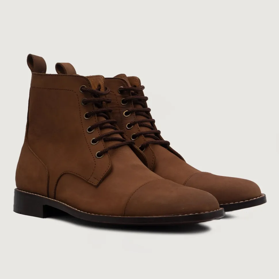 Knight Derby Oil Pull-up Brown Leather Boots