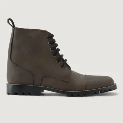 Knight Derby Waxed Brown Pullup Leather Boots - TerraGrip