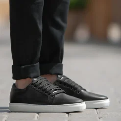Murphy Low Top Black Leather Sneakers