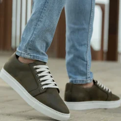 Murphy Low Top Olive Pullup Leather Sneakers