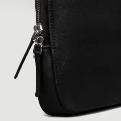 The Baxter Black Leather Laptop Sleeve