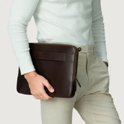 The Baxter Vintage Brown Leather Laptop Sleeve