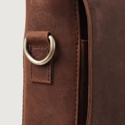 The Carismatico Vintage Distressed Brown Leather Messenger Bag