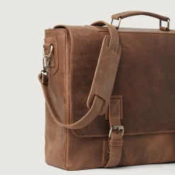 The Cristoph Vintage Tan Leather Messenger Bag